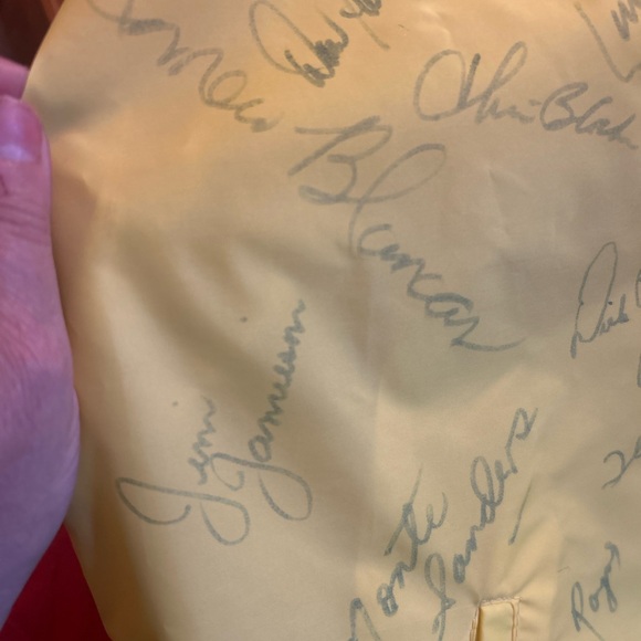 1974 Rare-Vintage Kaiser International PGA tournament Yellow Windbreaker - Picture 11 of 16